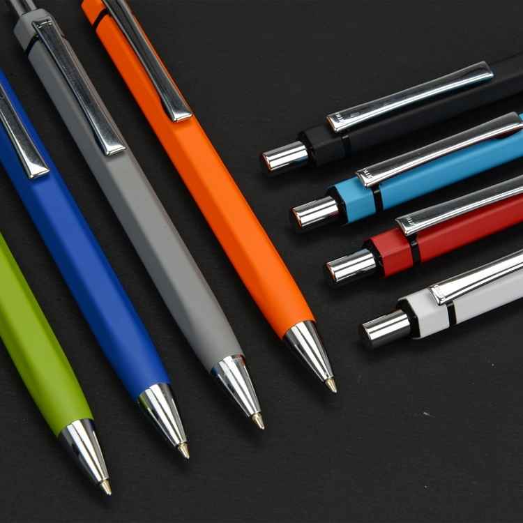 Ручки с логотипом компании