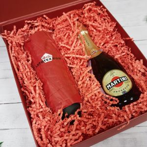 Подарок на Новый год женский